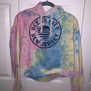 Ocean City New Jersey Cropped Sweatshirt